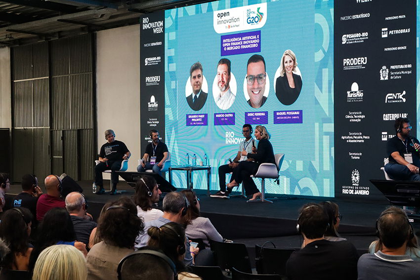 Galeria de Imagens da Palestra no Rio Innovation Week com Marcio Castro, CEO da RTM, e executivos da BDM (Big Data Mining), Embratel e Prill Tecnologia